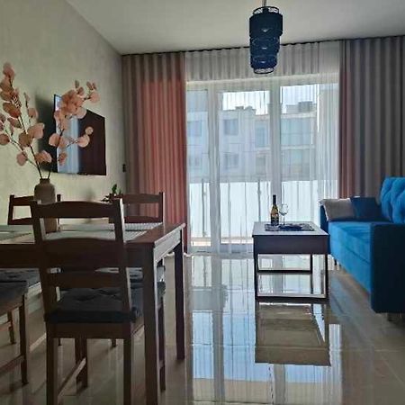 Fox Apartament Free Parking Air Conditioning Болеславець Екстер'єр фото